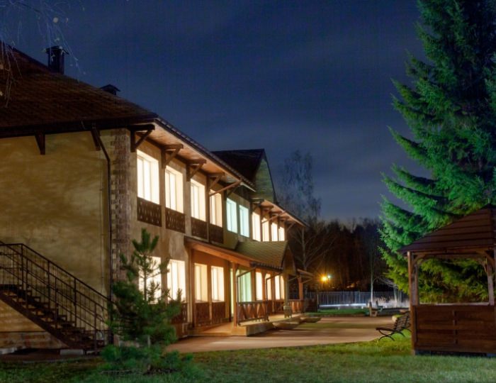 Внешний вид и территория - Актив-отель «Искра»